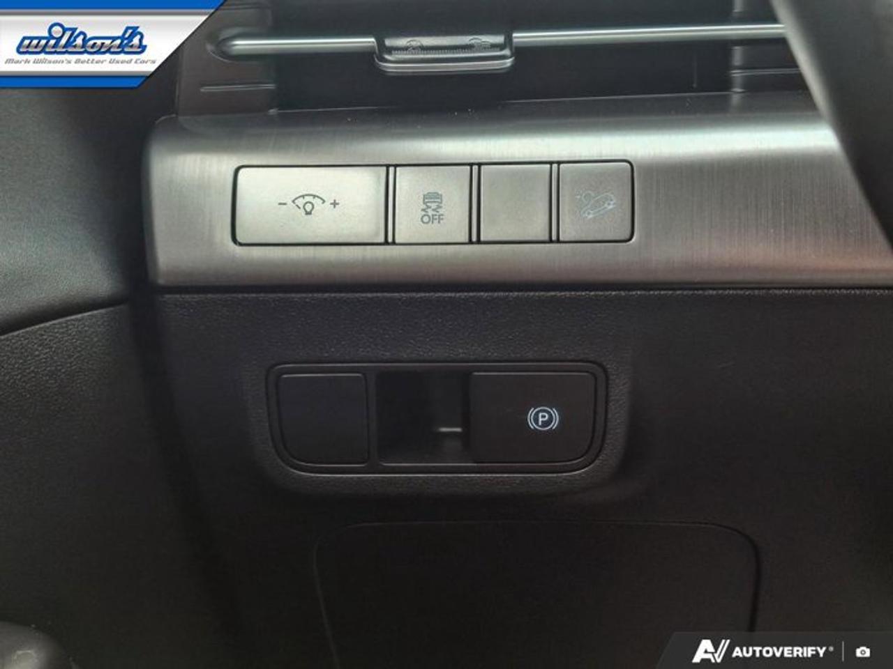 2025 Hyundai KONA Preferred AWD w/ Trend | Leather | Sunroof | Heated Seats + Steering | Remote Start | and More ! Photo