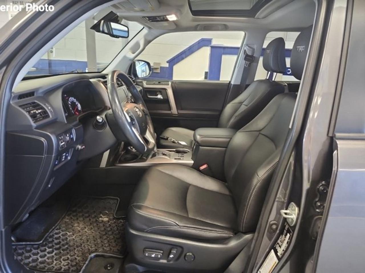 2022 Toyota 4Runner TRD Sport 4WD | Leather | Sunroof | Nav | 360 Camera | Heated Seats | CarPlay + Android | and More ! Photo