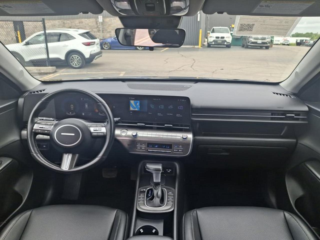 2025 Hyundai KONA Preferred AWD w/ Trend | Leather | Sunroof | Heated Seats + Steering | Remote Start | and More ! Photo