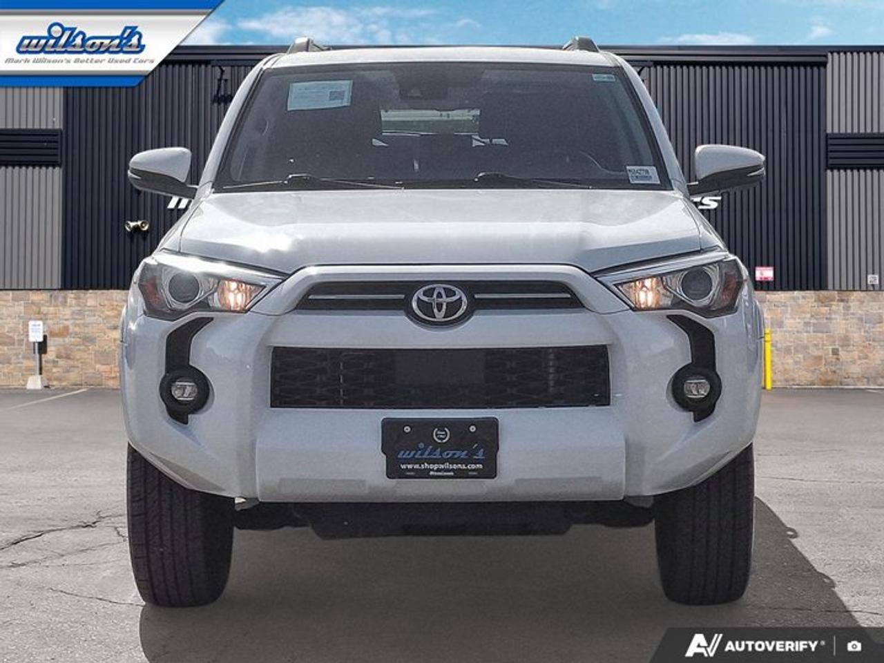 2021 Toyota 4Runner SR5 4WD | Leather | Sunroof | 7 Passenger | Power Seat | Heated Seats | CarPlay + Android and More ! Photo
