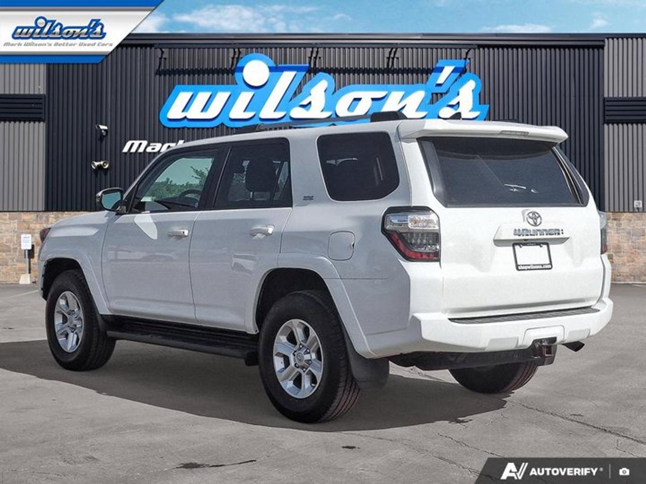 2021 Toyota 4Runner SR5 4WD | Leather | Sunroof | 7 Passenger | Power Seat | Heated Seats | CarPlay + Android and More ! Photo2