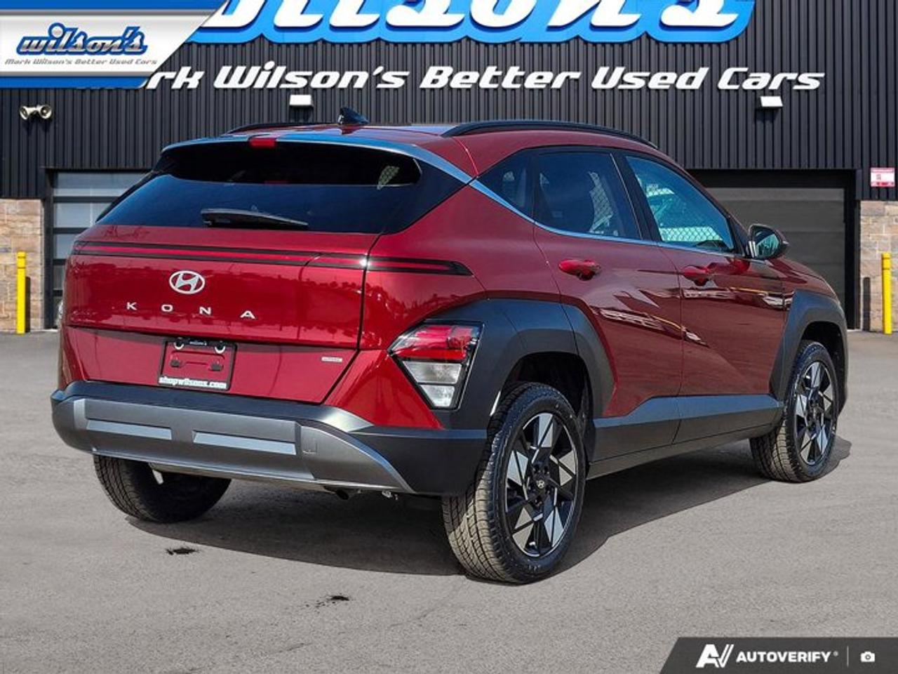 2025 Hyundai KONA Preferred AWD w/ Trend | Leather | Sunroof | Heated Seats + Steering | Remote Start | and More ! Photo4