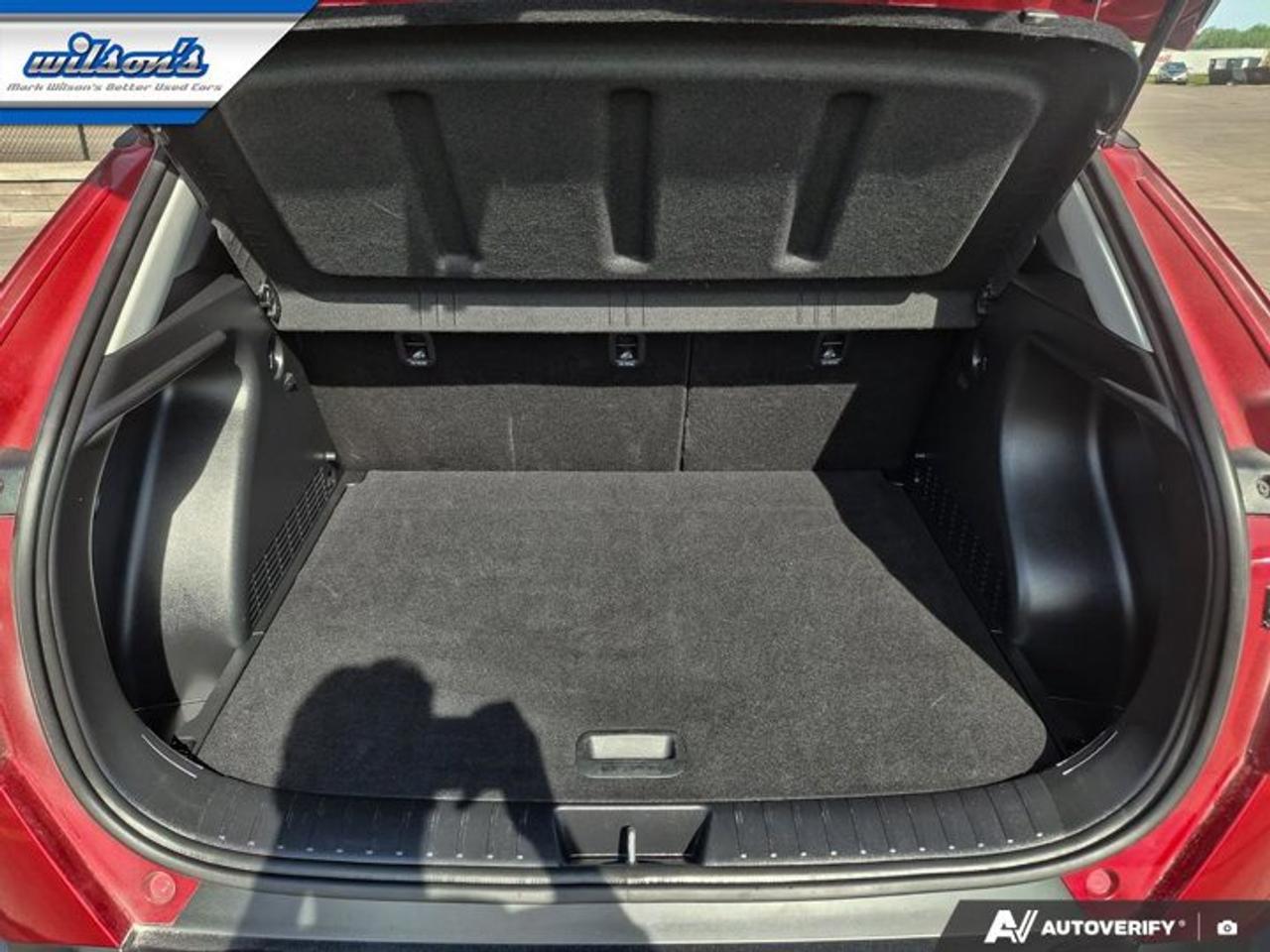 2025 Hyundai KONA Preferred AWD w/ Trend | Leather | Sunroof | Heated Seats + Steering | Remote Start | and More ! Photo