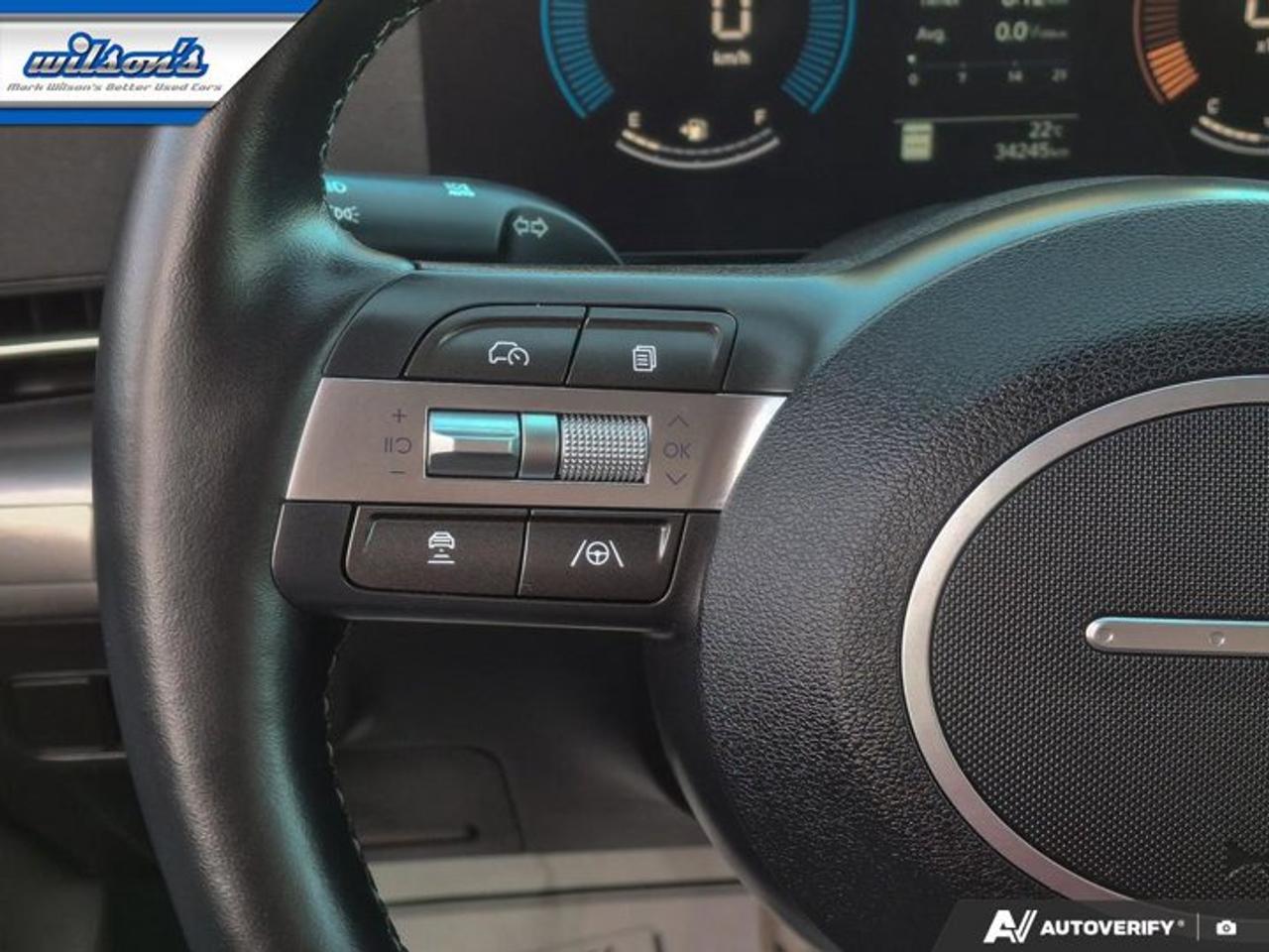 2025 Hyundai KONA Preferred AWD w/ Trend | Leather | Sunroof | Heated Seats + Steering | Remote Start | and More ! Photo