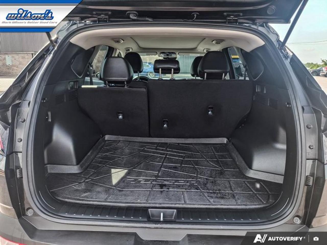 2023 Hyundai Tucson Preferred AWD | Trend Pkg | Leather | Sunroof | Nav | Heated Wheel + Seats | Power Seat | and More ! Photo