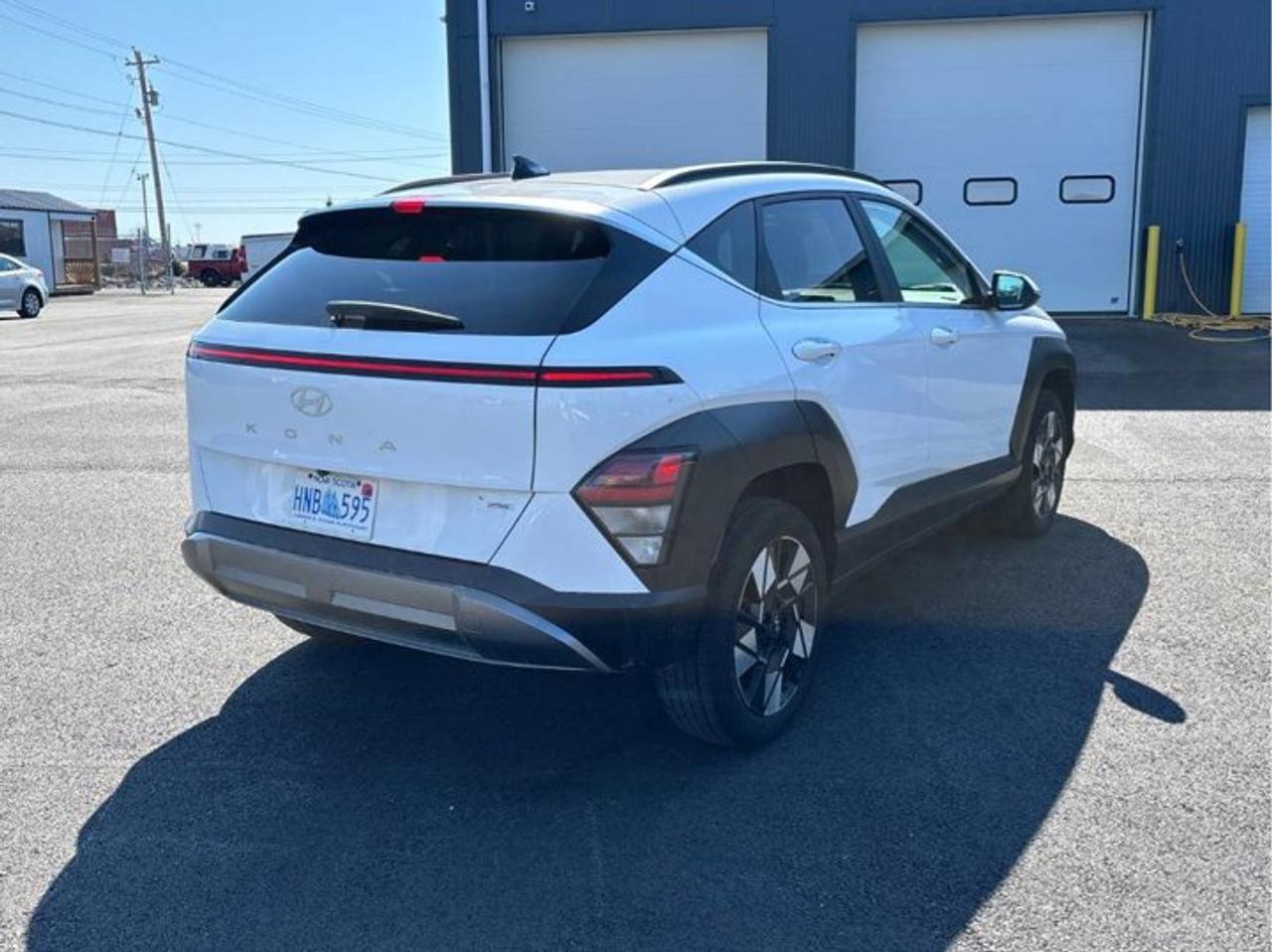 2025 Hyundai KONA Preferred AWD w/ Trend | Leather | Sunroof | Heated Seats + Steering | Remote Start | and More ! Photo