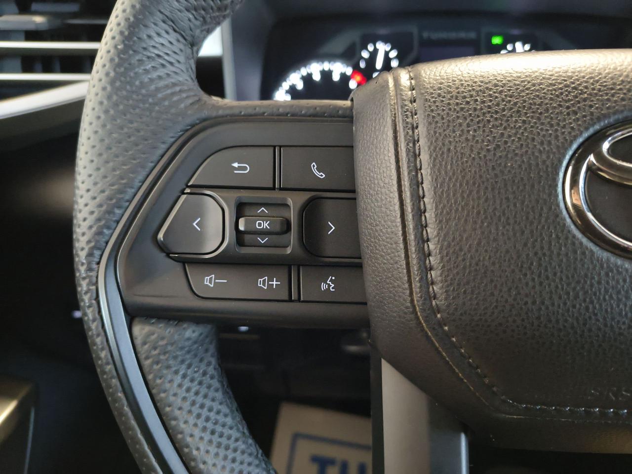 2025 Toyota Tundra TRD OFF ROAD Photo0