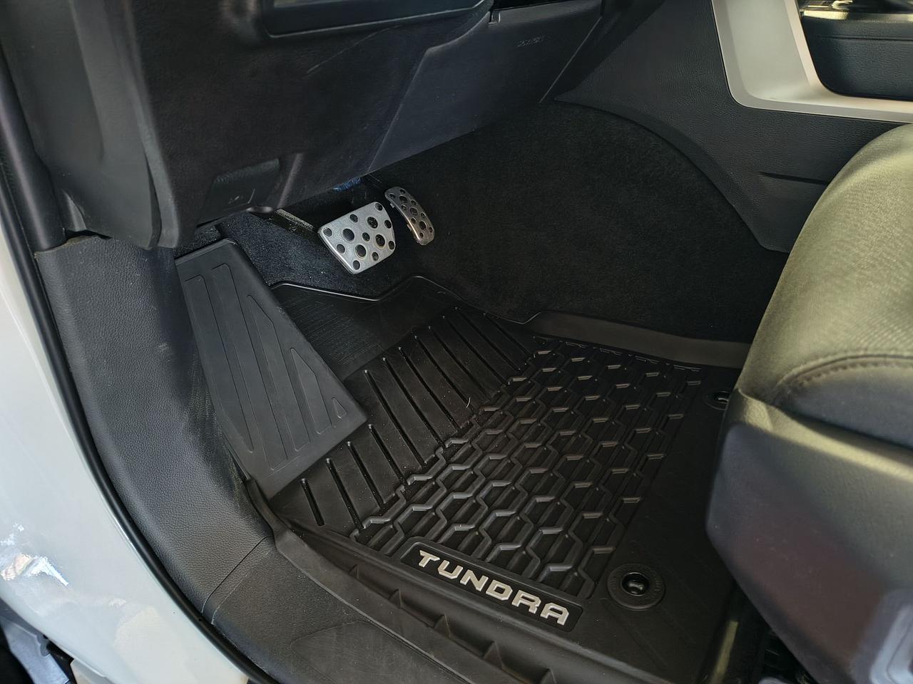 2025 Toyota Tundra TRD OFF ROAD Photo