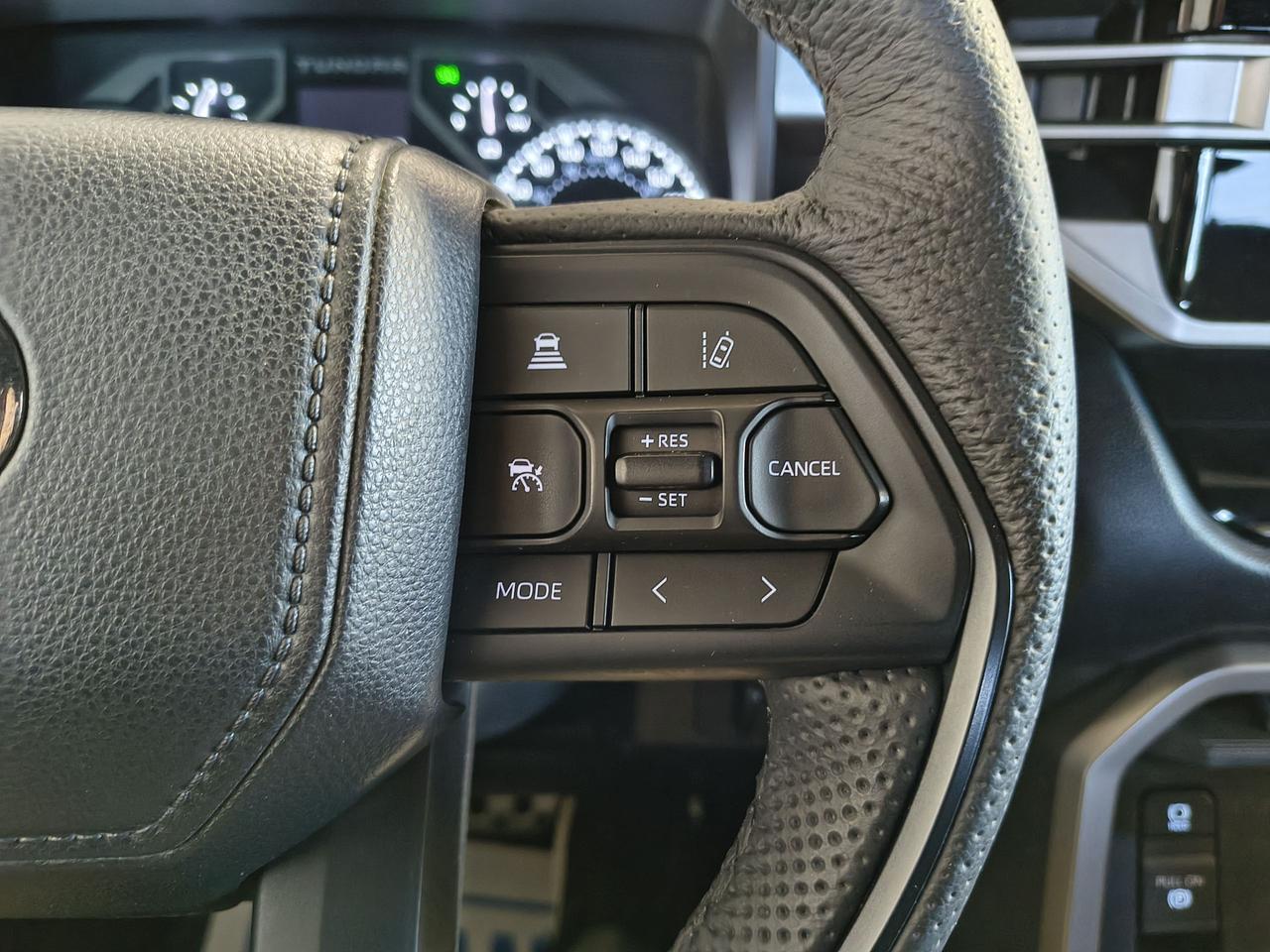 2025 Toyota Tundra TRD OFF ROAD Photo