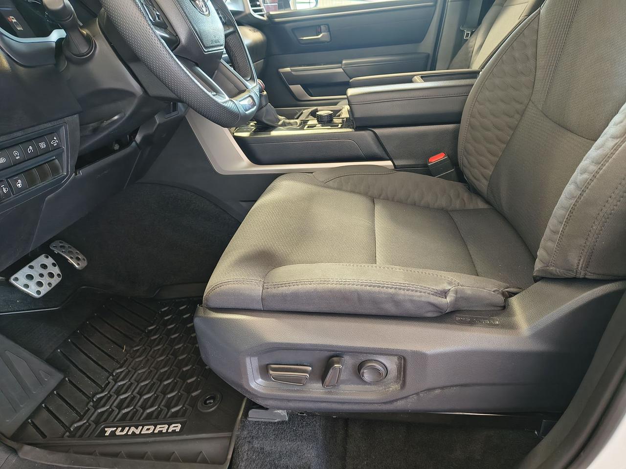 2025 Toyota Tundra TRD OFF ROAD Photo