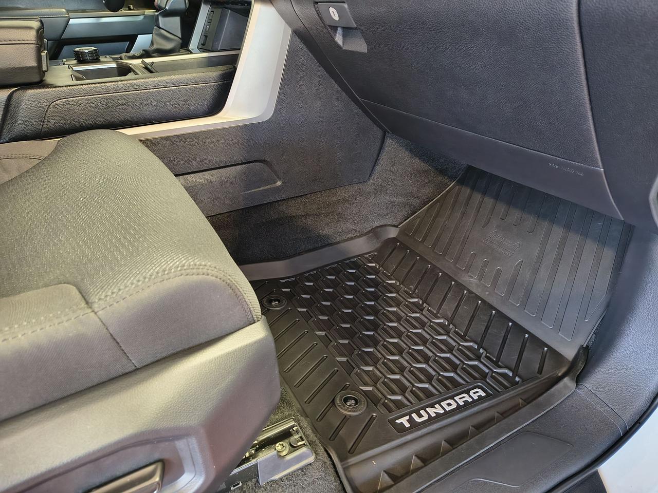 2025 Toyota Tundra TRD OFF ROAD Photo0