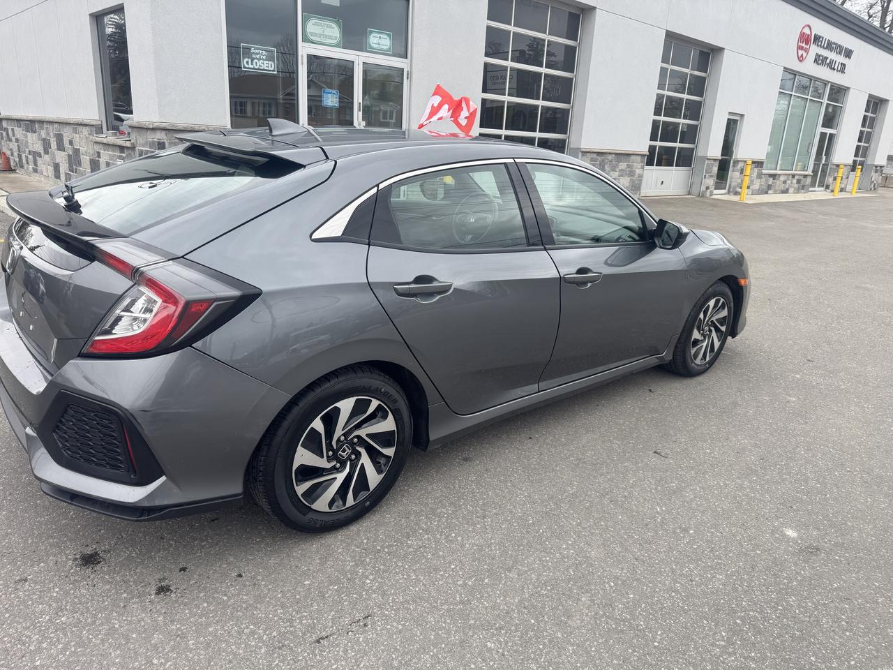 2018 Honda Civic LX Photo4