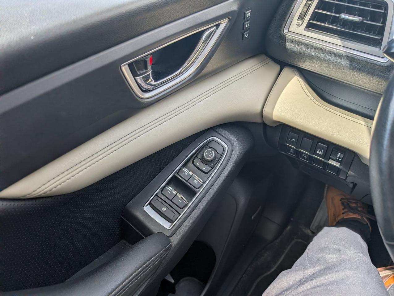 2019 Subaru ASCENT Limited Photo