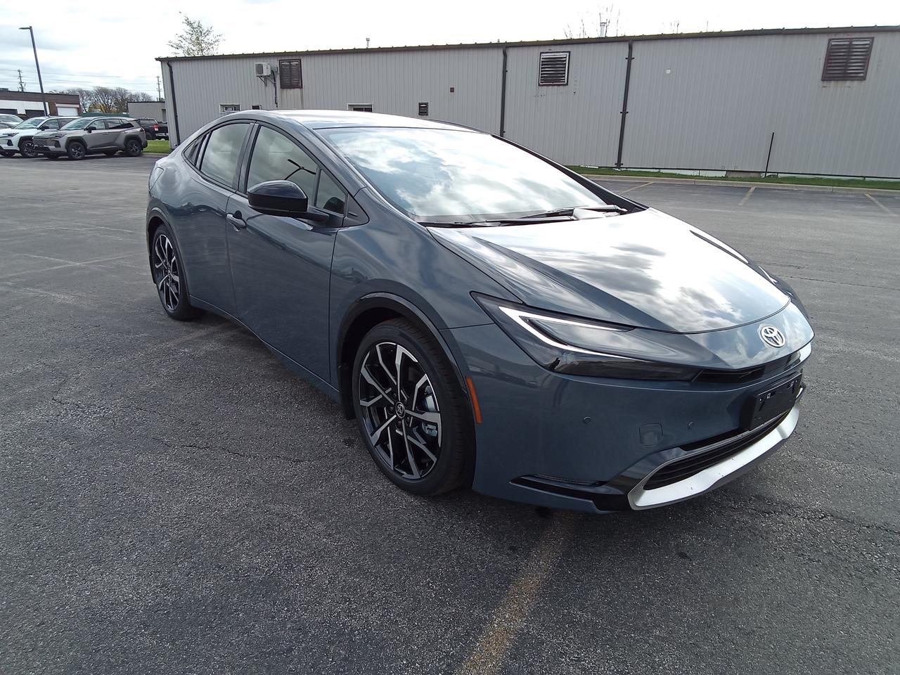 2026 Toyota Prius Plug-In Hybrid XSE 5dr Hatchback Photo