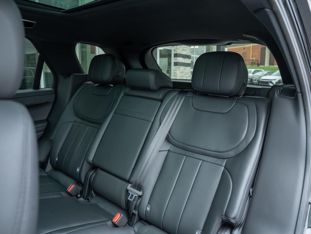 2025 Land Rover Range Rover Sport P400 Dynamic HSE  | One Owner | Factory Warranty Photo