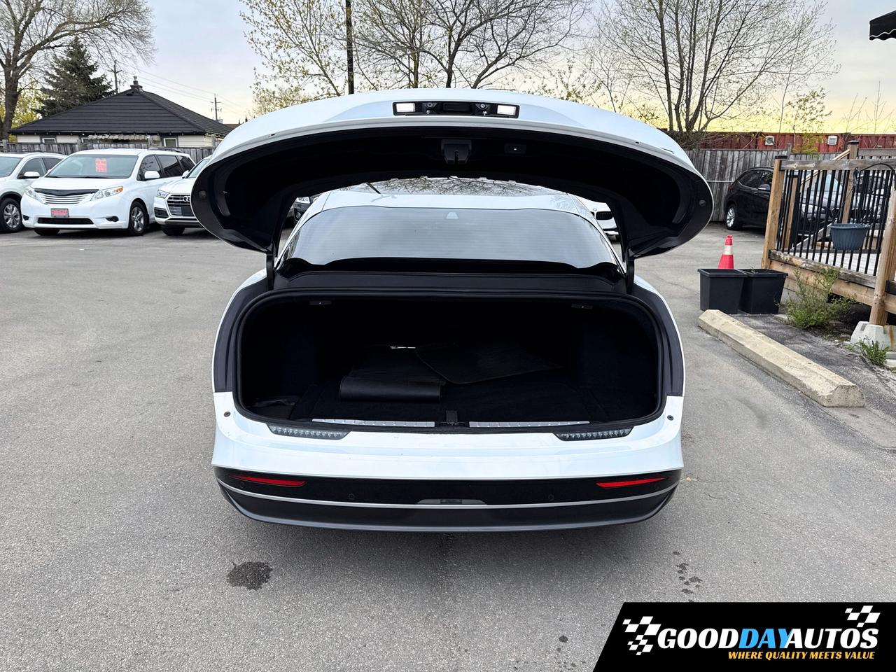 2022 Lucid Air Grand Touring 830 KMS EPA DREAM DRIVE PRO SURREAL Photo
