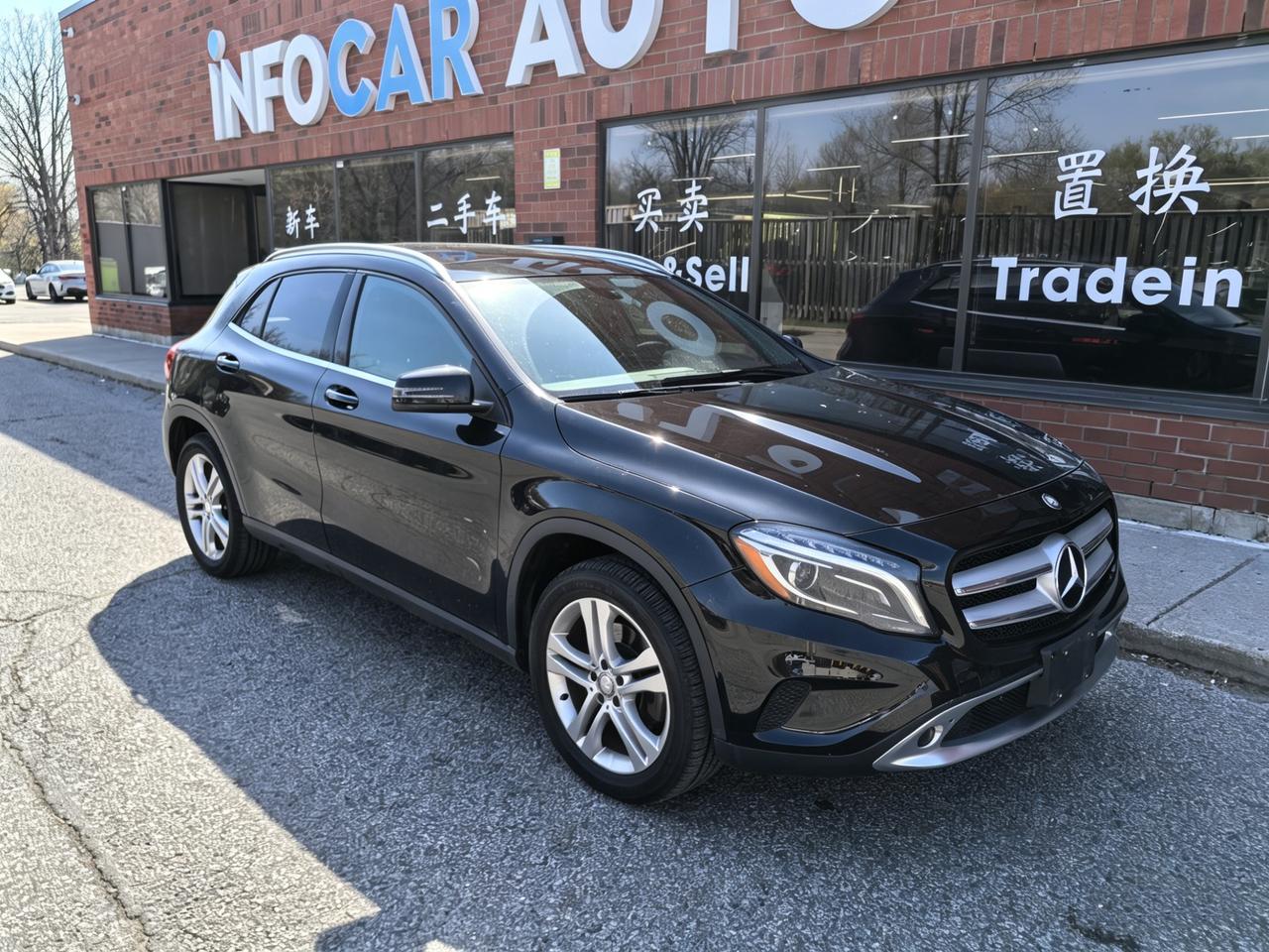 2015 Mercedes-Benz GLA-Class GLA250 Photo