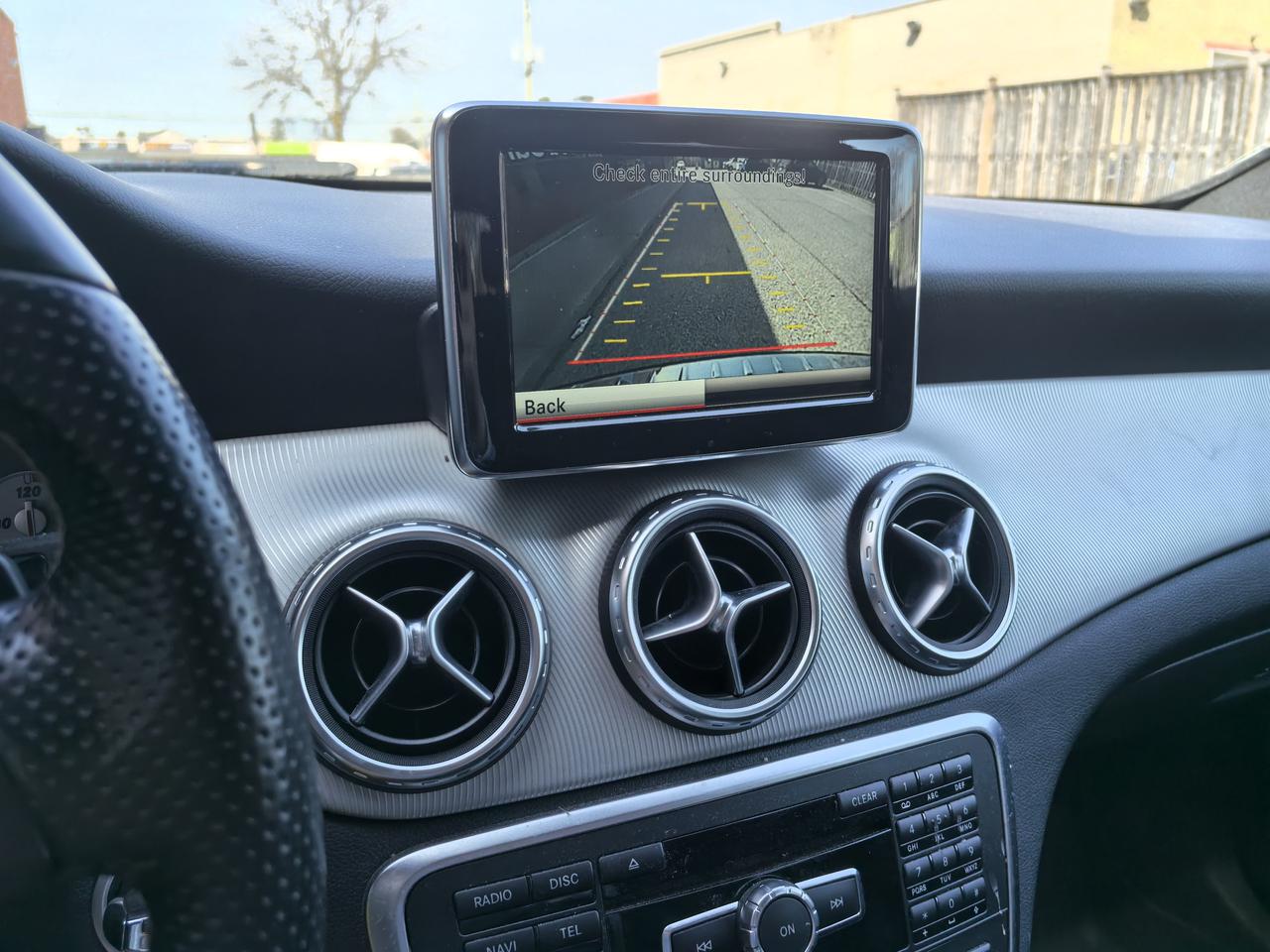 2015 Mercedes-Benz GLA-Class GLA250 Photo