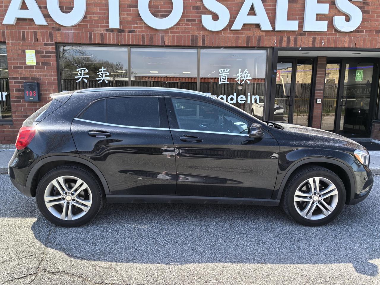 2015 Mercedes-Benz GLA-Class GLA250 Photo
