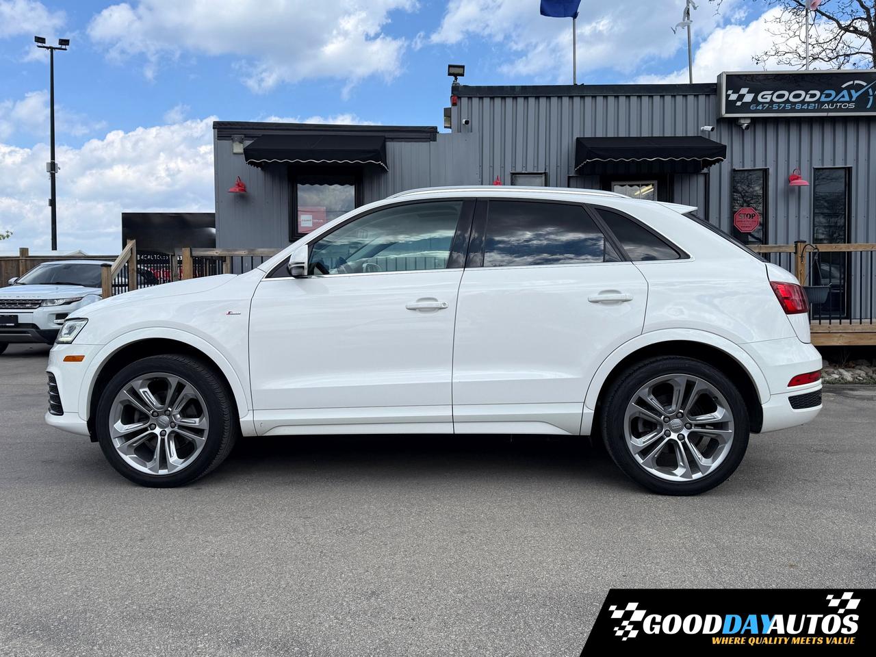 2017 Audi Q3 Technik S-LINE NAV PANO BOSE ONE OWNER CLEAN CARFX Photo