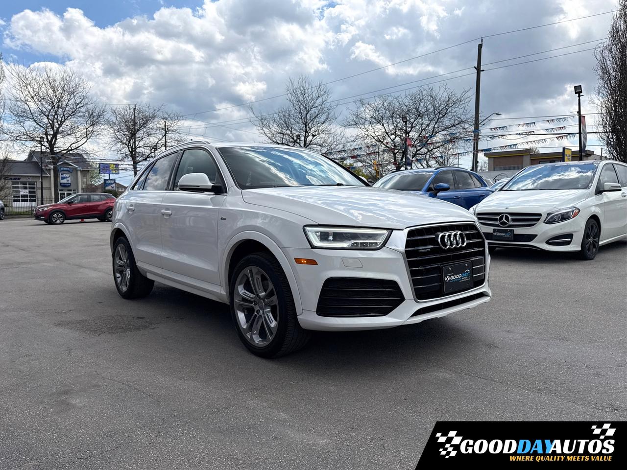 2017 Audi Q3 Technik S-LINE NAV PANO BOSE ONE OWNER CLEAN CARFX Photo