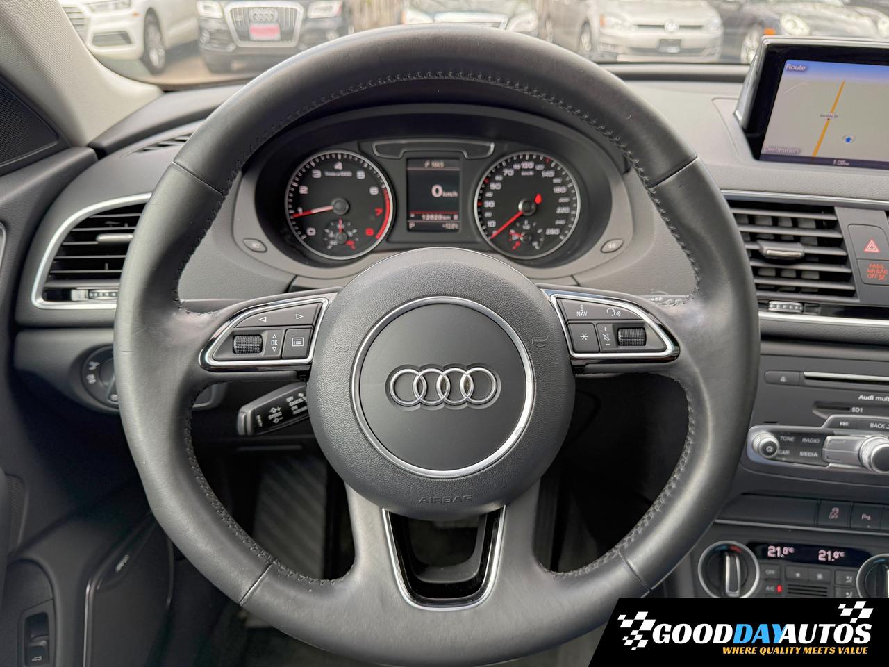 2017 Audi Q3 Technik S-LINE NAV PANO BOSE ONE OWNER CLEAN CARFX Photo