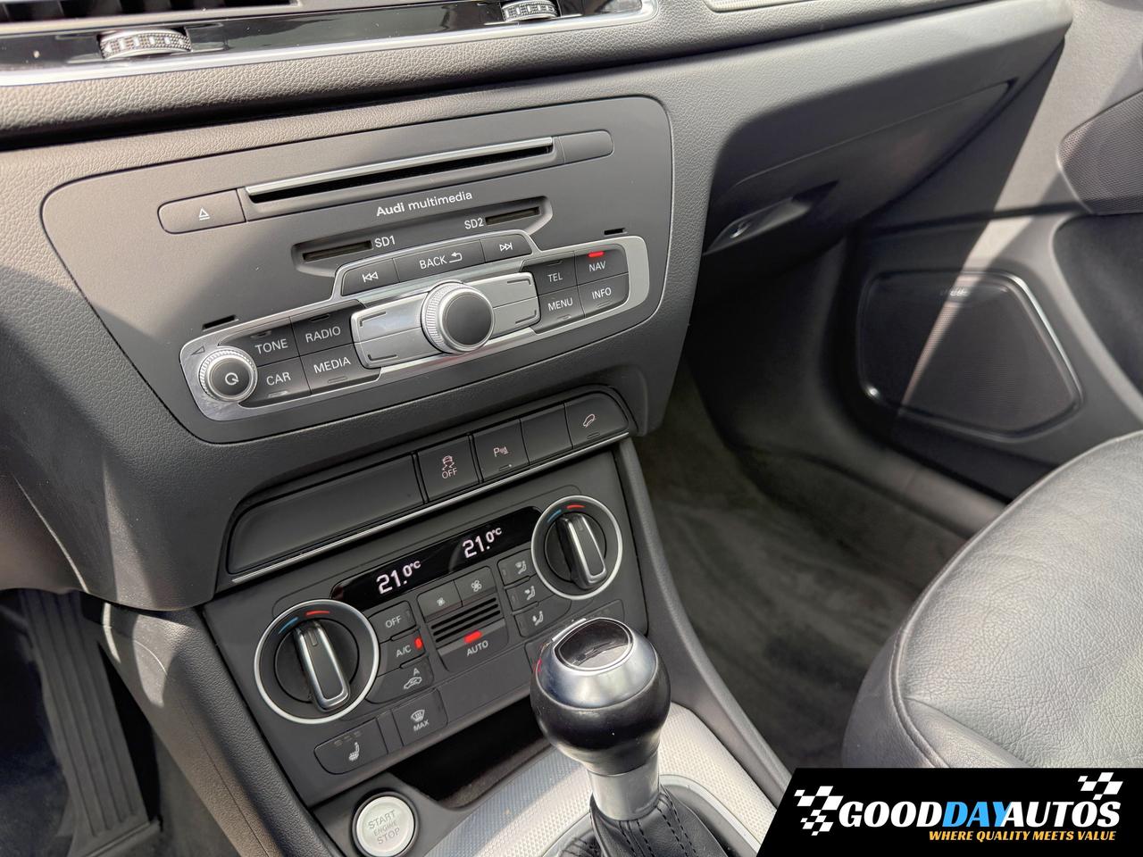 2017 Audi Q3 Technik S-LINE NAV PANO BOSE ONE OWNER CLEAN CARFX Photo