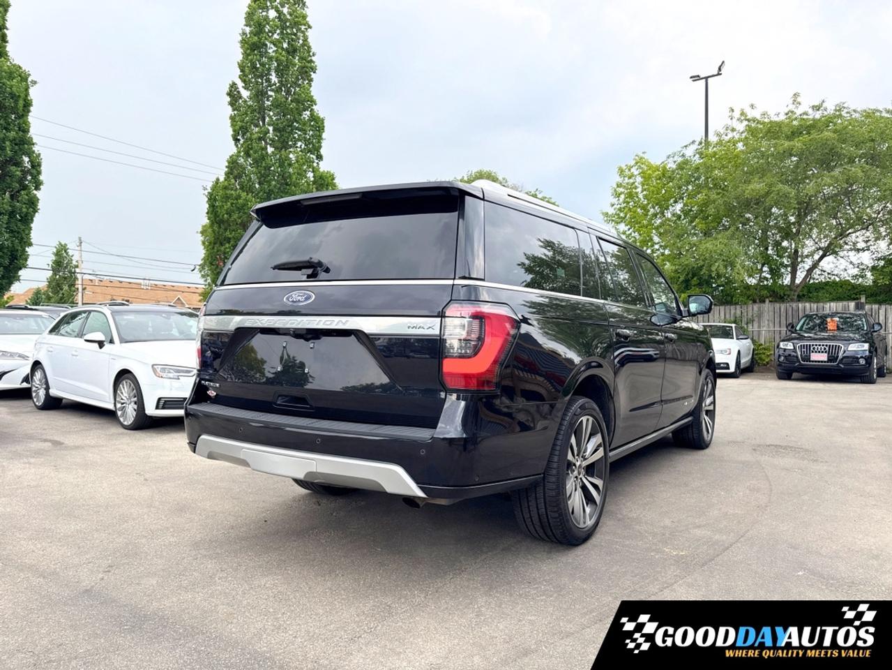 2021 Ford Expedition Platinum MAX FULLY LOADED CLEAN CARFAX Photo