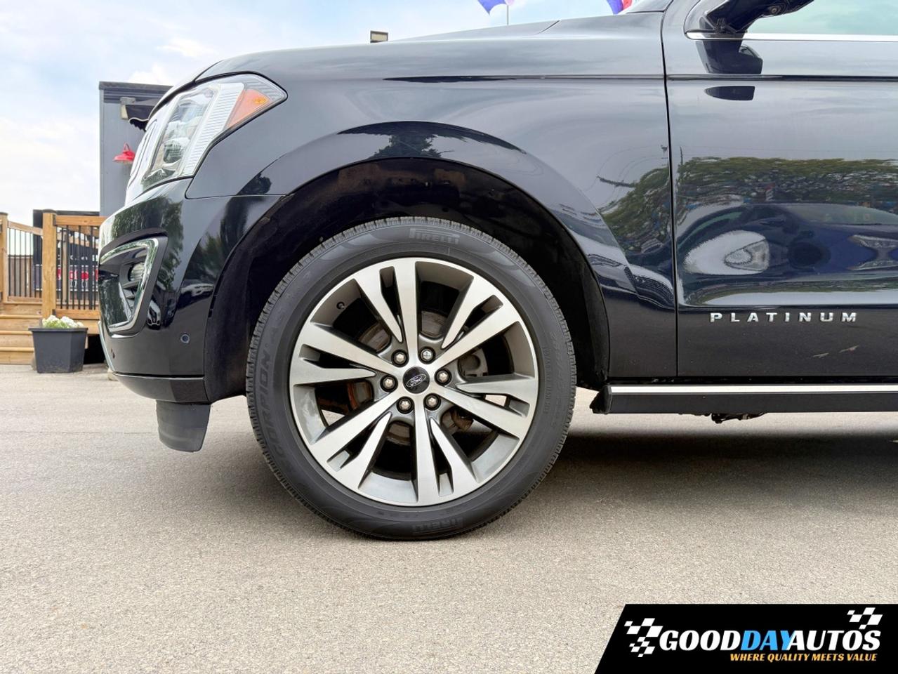 2021 Ford Expedition Platinum MAX FULLY LOADED CLEAN CARFAX Photo