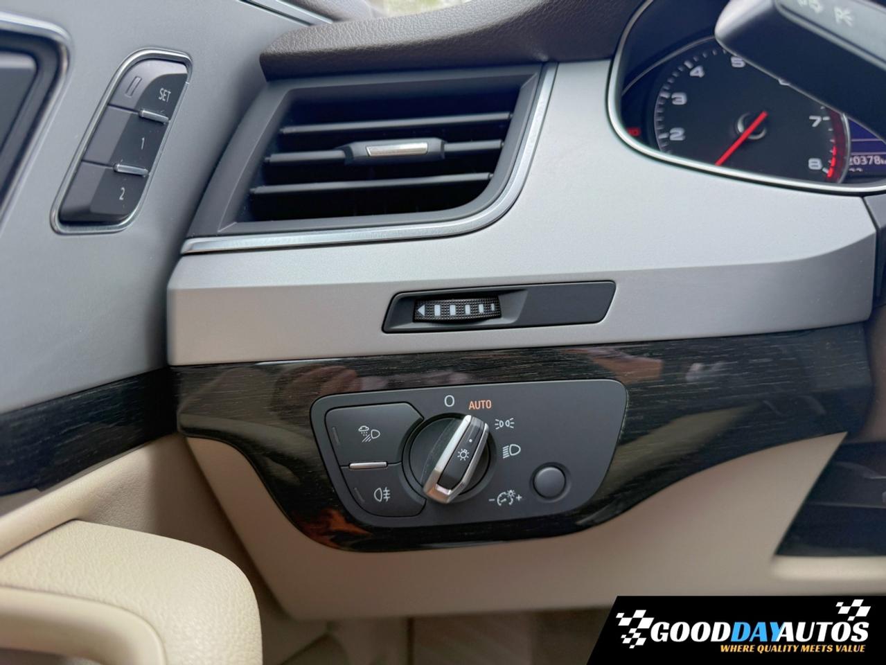 2018 Audi Q7 QUATTRO PREMIUM 7 PASS NAV PANO CLEAN CARFAX MINT Photo