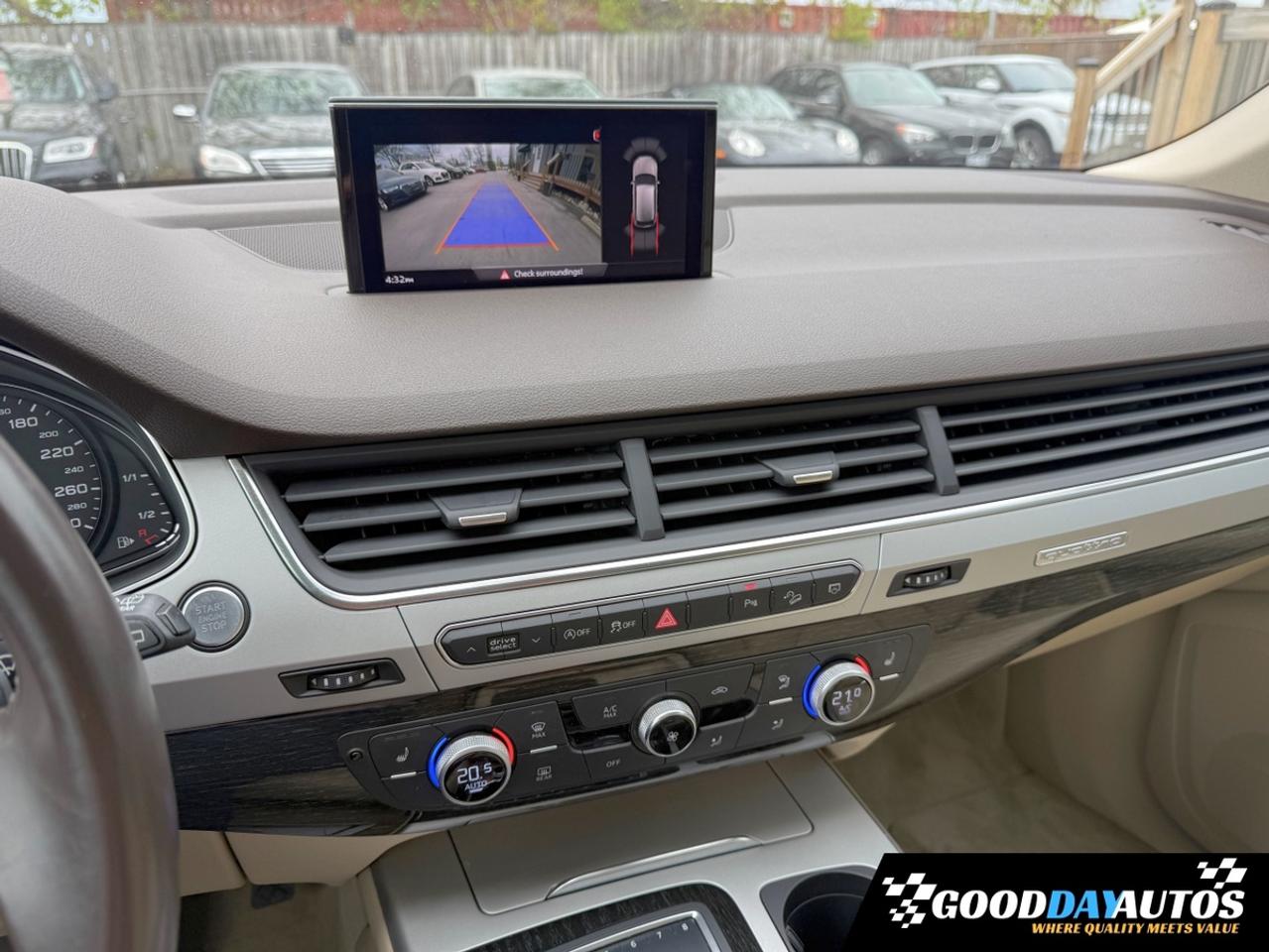 2018 Audi Q7 QUATTRO PREMIUM 7 PASS NAV PANO CLEAN CARFAX MINT Photo