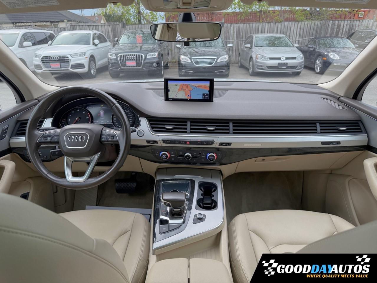 2018 Audi Q7 QUATTRO PREMIUM 7 PASS NAV PANO CLEAN CARFAX MINT Photo