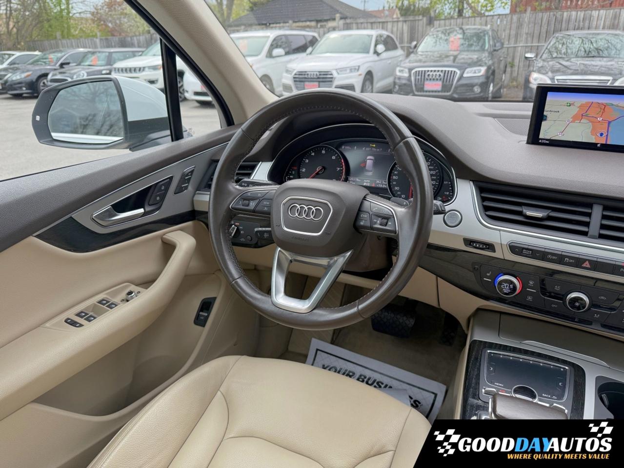 2018 Audi Q7 QUATTRO PREMIUM 7 PASS NAV PANO CLEAN CARFAX MINT Photo