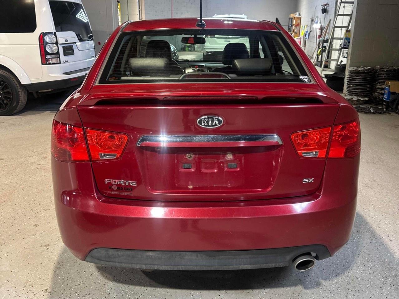 2012 Kia Forte 4DR SDN AUTO SX Photo3