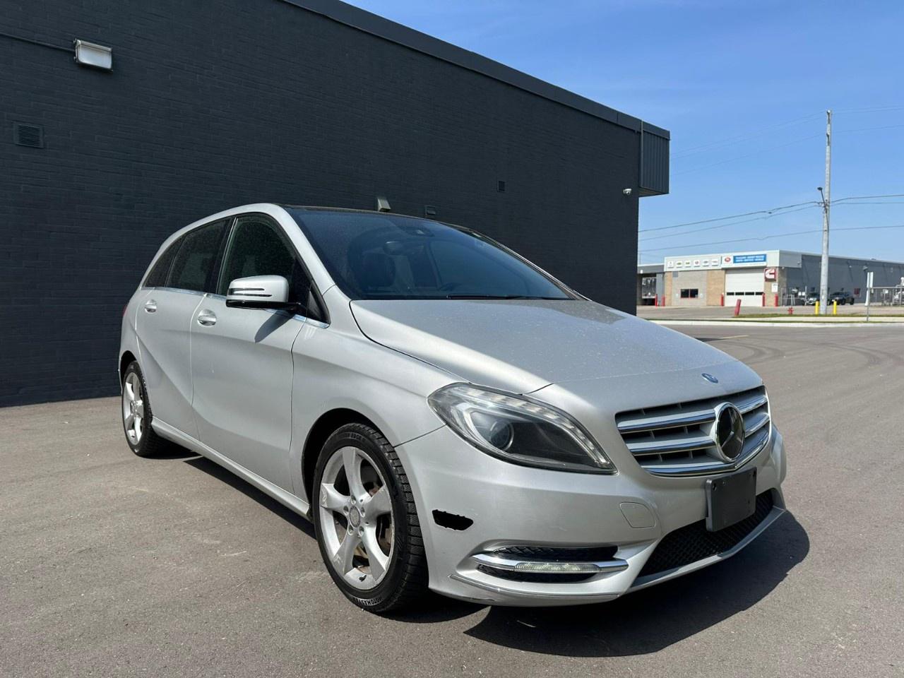 2014 Mercedes-Benz B-Class B 250 Sports Tourer Photo