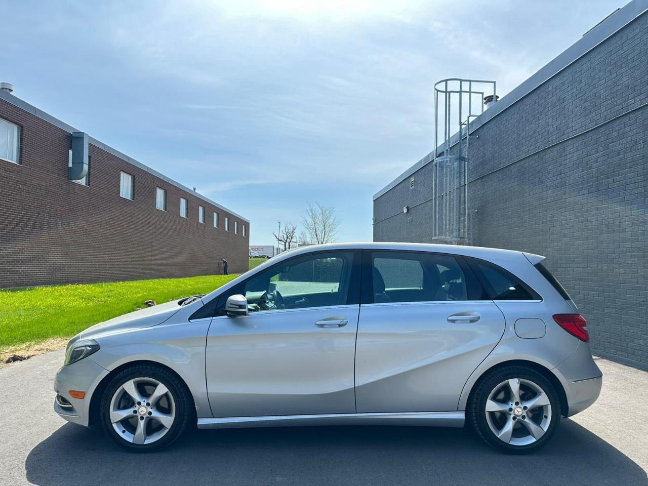 2014 Mercedes-Benz B-Class B 250 Sports Tourer Photo4