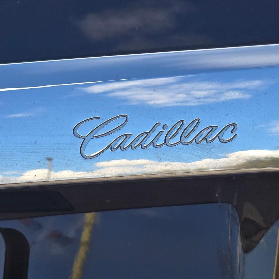 2014 Cadillac SRX AWD 4DR LUXURY Photo