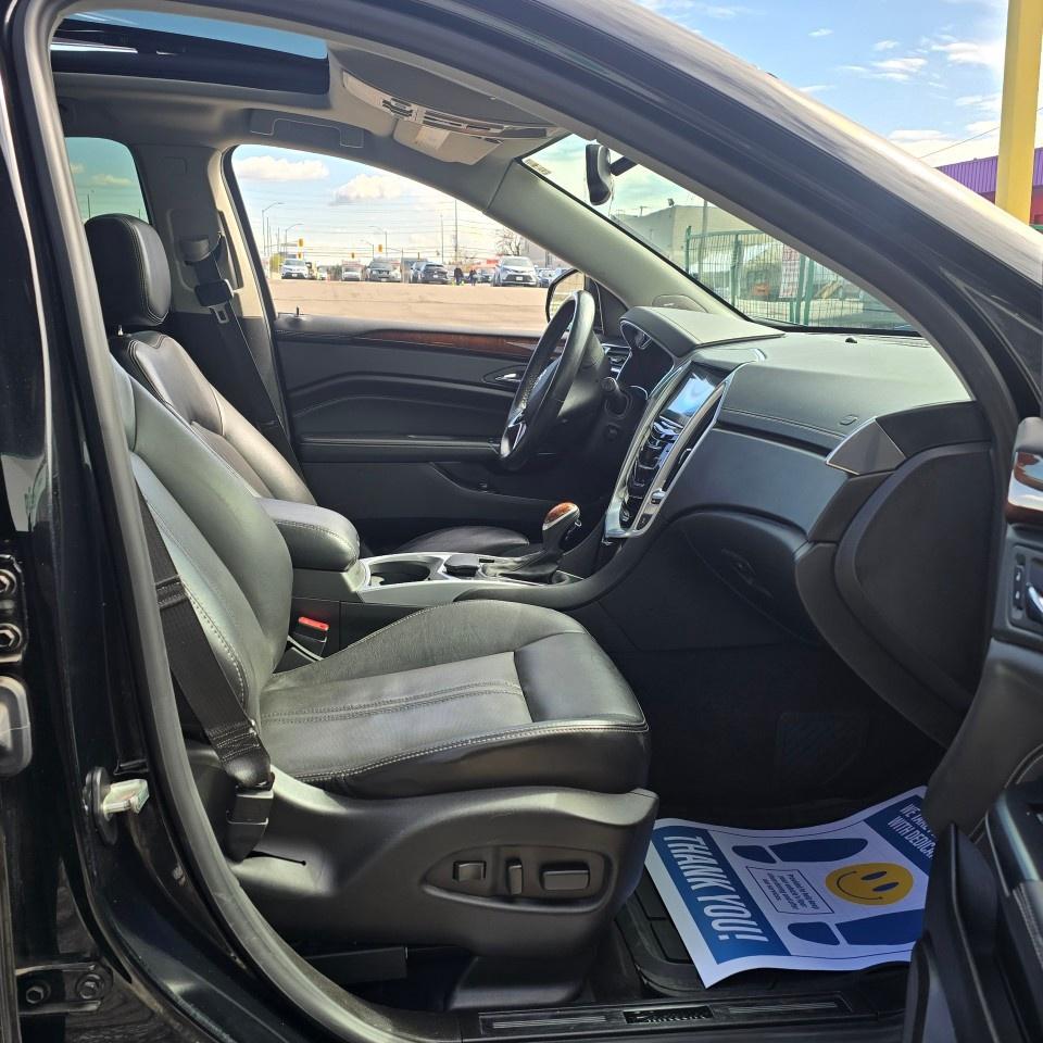 2014 Cadillac SRX AWD 4DR LUXURY Photo