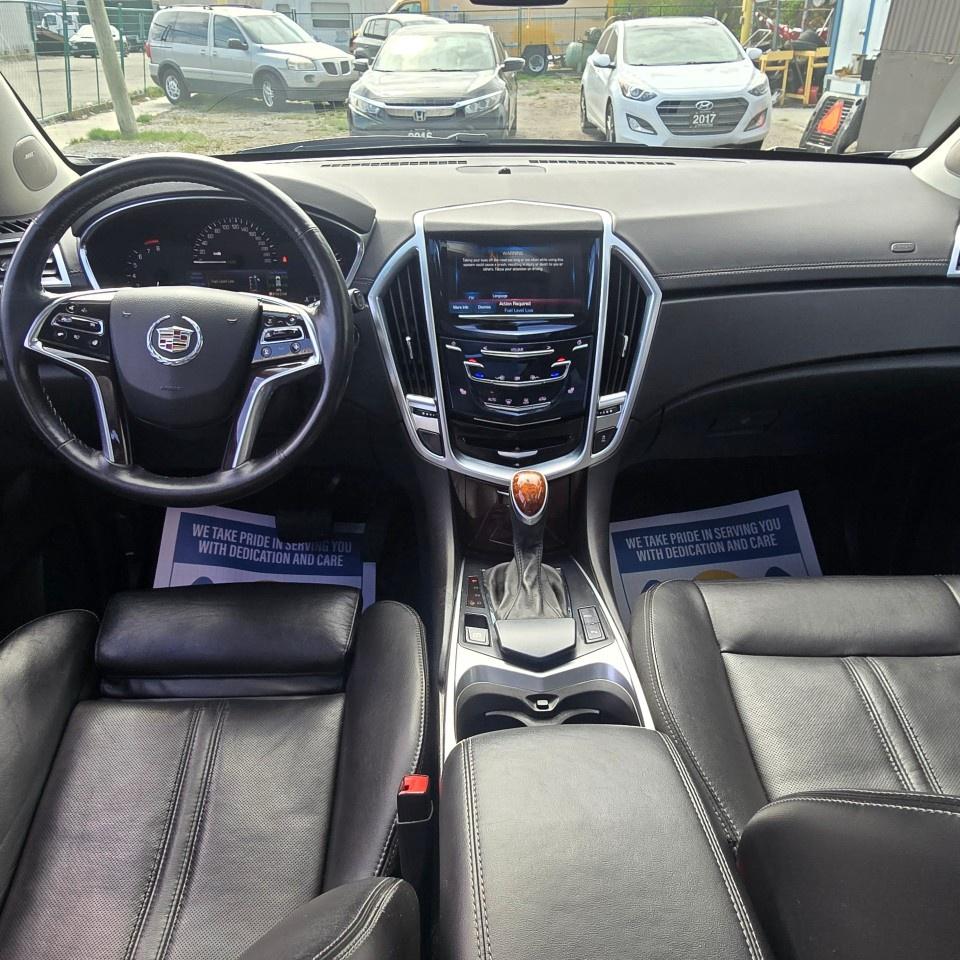 2014 Cadillac SRX AWD 4DR LUXURY Photo