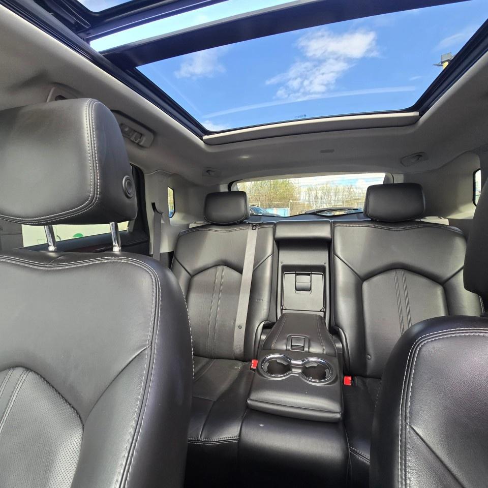 2014 Cadillac SRX AWD 4DR LUXURY Photo