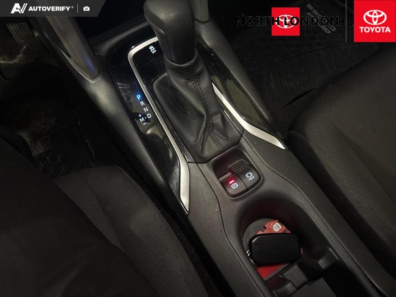 2024 Toyota Corolla Cross LE 4dr All-Wheel Drive Photo