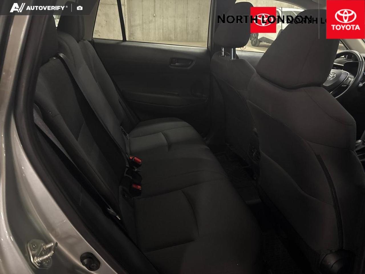 2024 Toyota Corolla Cross LE 4dr All-Wheel Drive Photo