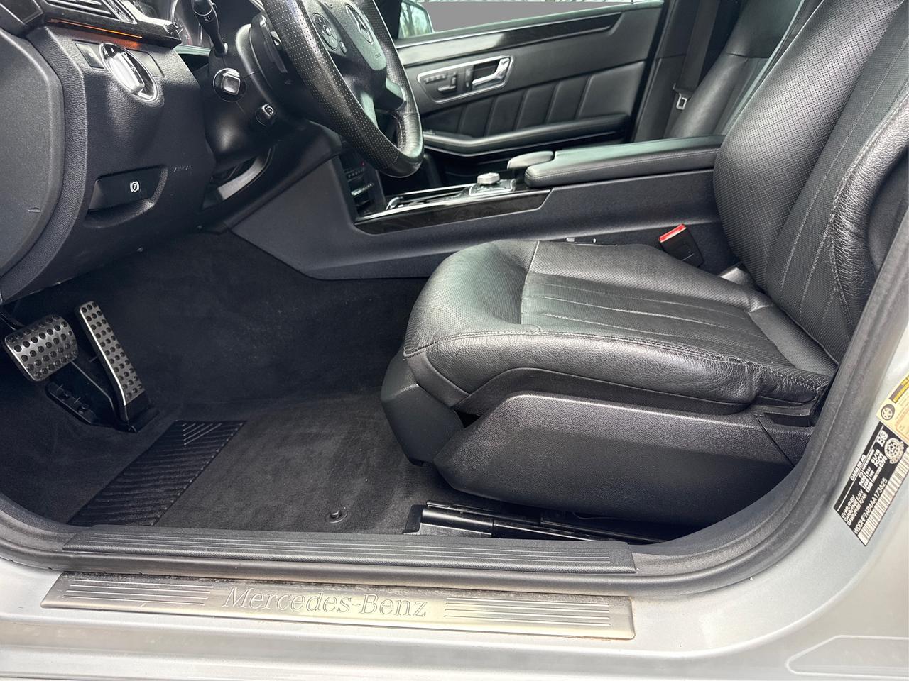 2010 Mercedes-Benz E-Class E550 Photo