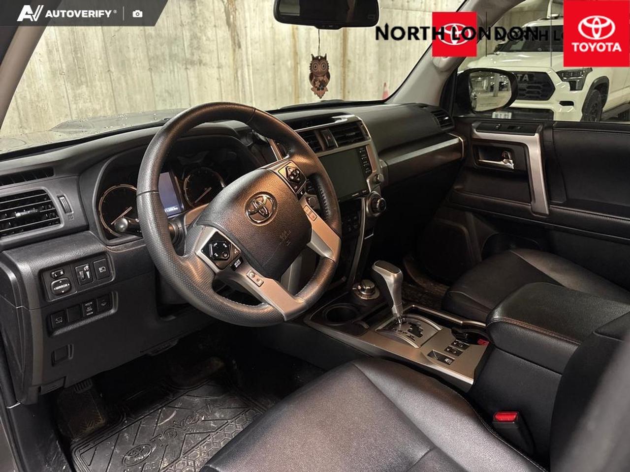 2022 Toyota 4Runner Base 4dr 4x4 Photo