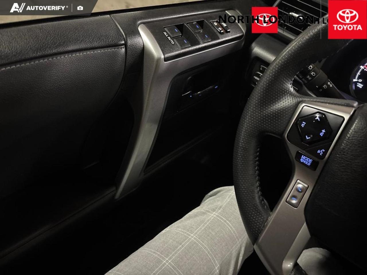 2022 Toyota 4Runner Base 4dr 4x4 Photo