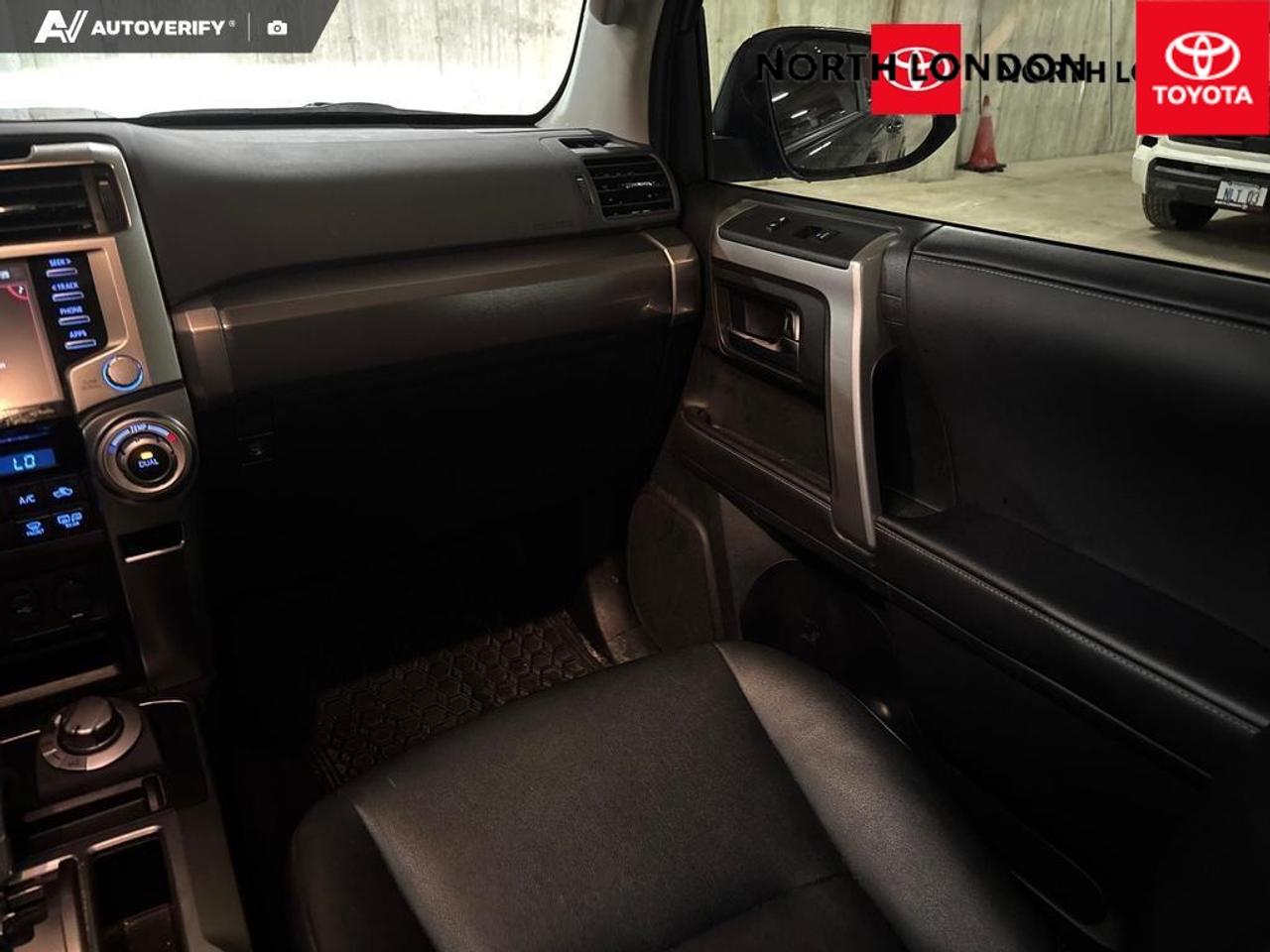 2022 Toyota 4Runner Base 4dr 4x4 Photo