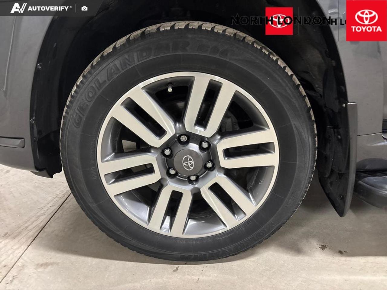 2022 Toyota 4Runner Base 4dr 4x4 Photo