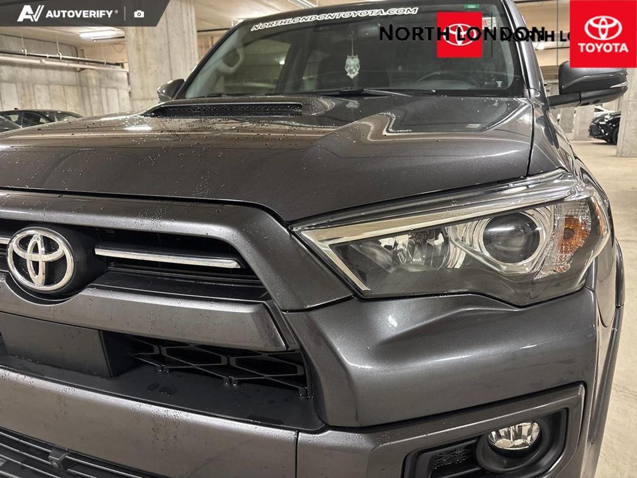 2022 Toyota 4Runner Base 4dr 4x4 Photo