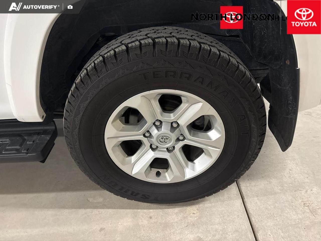 2024 Toyota 4Runner Base 4dr 4x4 Photo