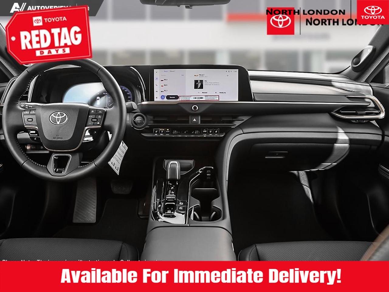 2026 Toyota Crown Signia Limited 4dr All-Wheel Drive Photo